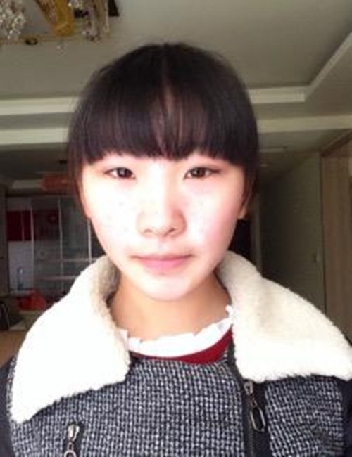 感动校园人物—万芯宇.jpg 感动校园人物—万芯宇.jpg