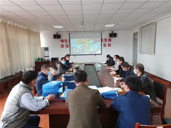 微信图片_20200327105549_副本.jpg