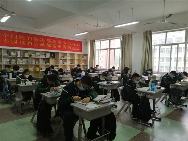 微信图片_20200426193837_副本.jpg 微信图片_20200426193837_副本.jpg