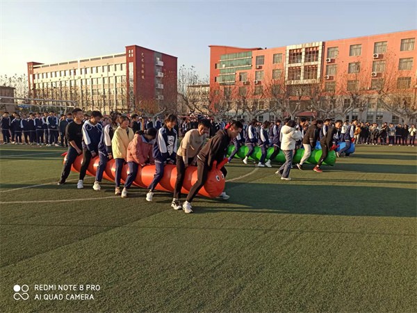 高一趣味运动会2.jpg
