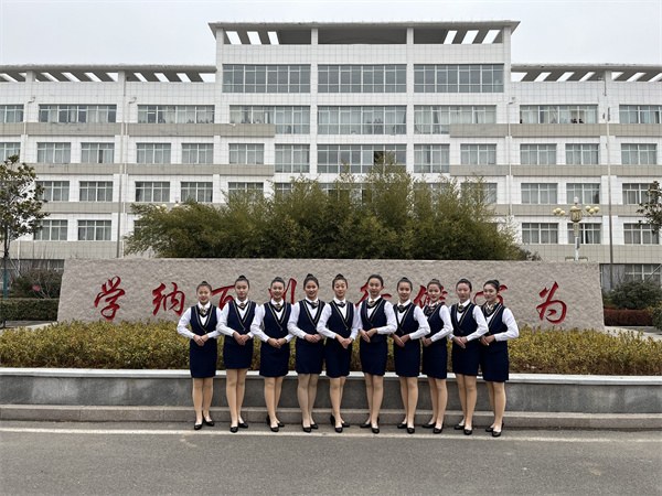 礼仪社团3.jpg