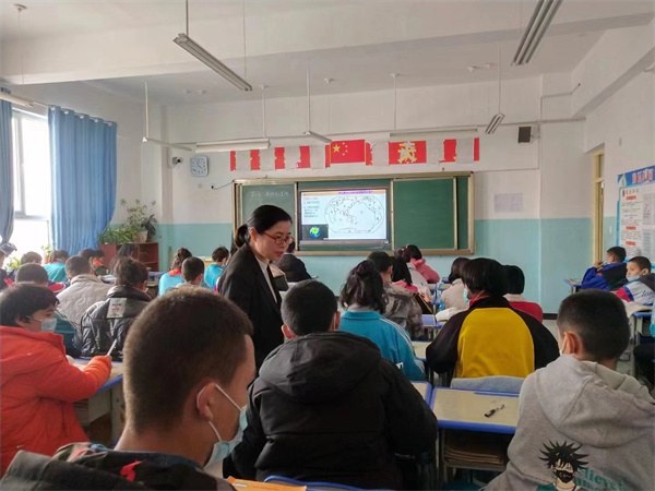 吕璐奋斗3.jpg