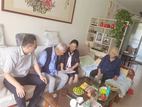 工会重阳节3.jpg 工会重阳节3.jpg