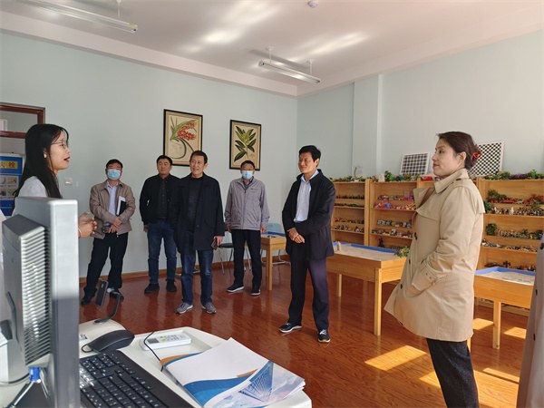 心理学专家2.jpg