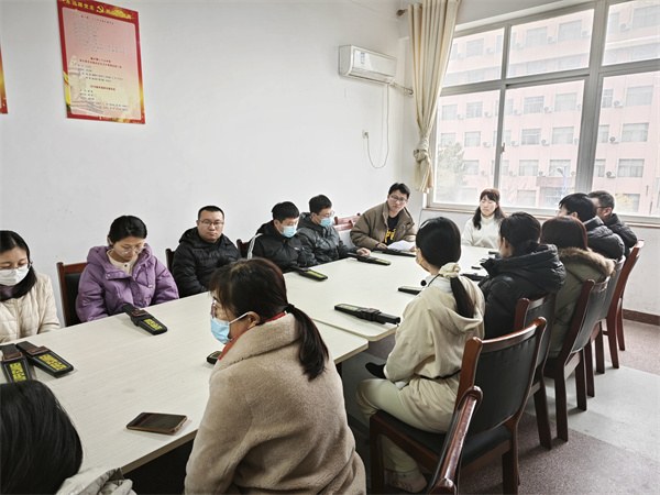 高一安全2.jpg