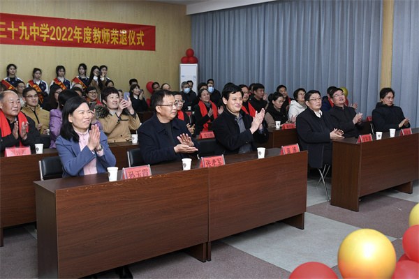 1荣退全景.jpg