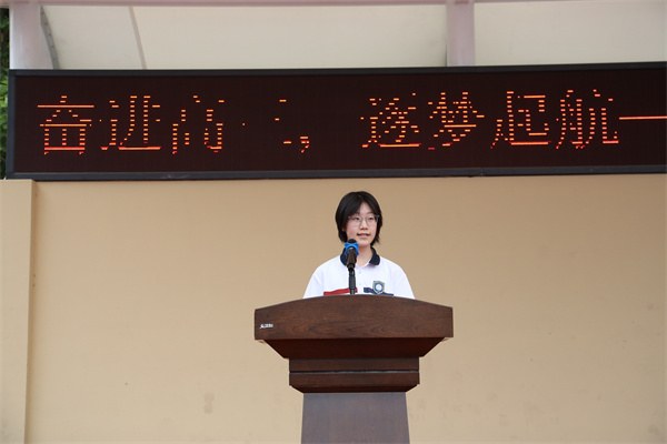 0R1A9871.jpg