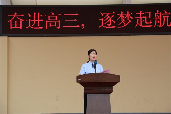 0R1A9936.jpg