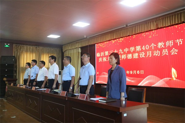 0R1A0717.jpg