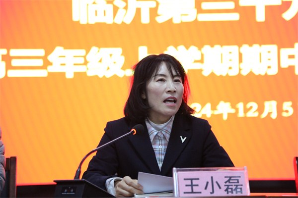 0R1A3065.jpg 0R1A3065.jpg