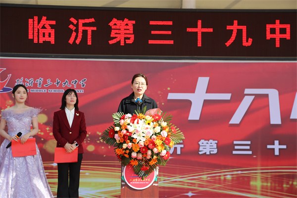 0R1A1108.jpg