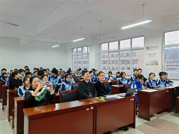 微信图片_20250330014503.jpg 微信图片_20250330014503.jpg